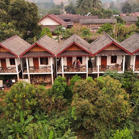 Sunset Bungalows & Gh Muang Ngoi Εξωτερικό φωτογραφία