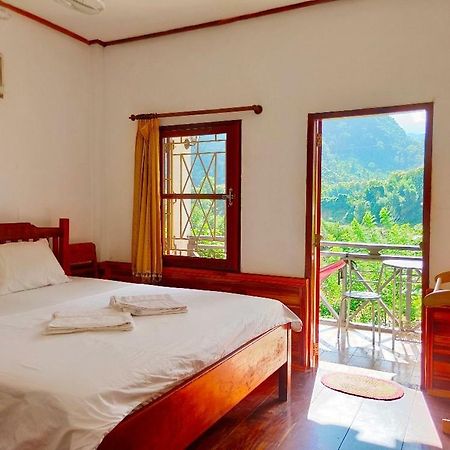 Sunset Bungalows & Gh Muang Ngoi Εξωτερικό φωτογραφία