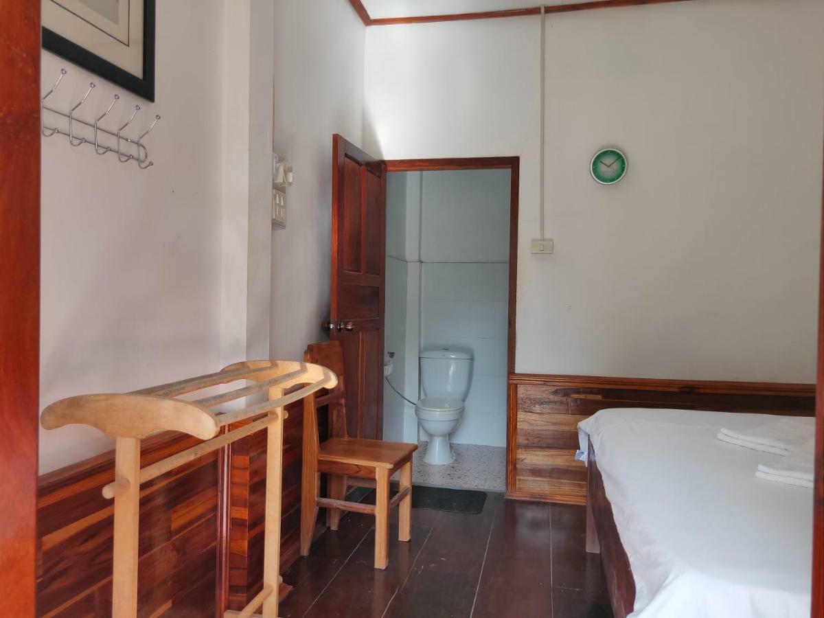 Sunset Bungalows & Gh Muang Ngoi Εξωτερικό φωτογραφία