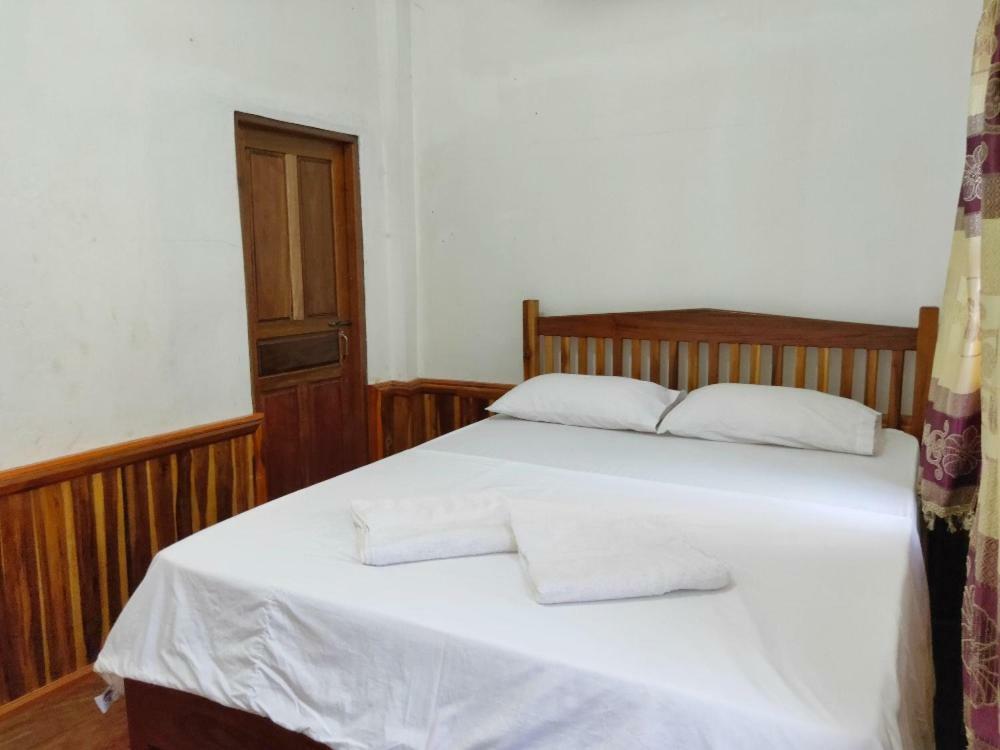 Sunset Bungalows & Gh Muang Ngoi Εξωτερικό φωτογραφία