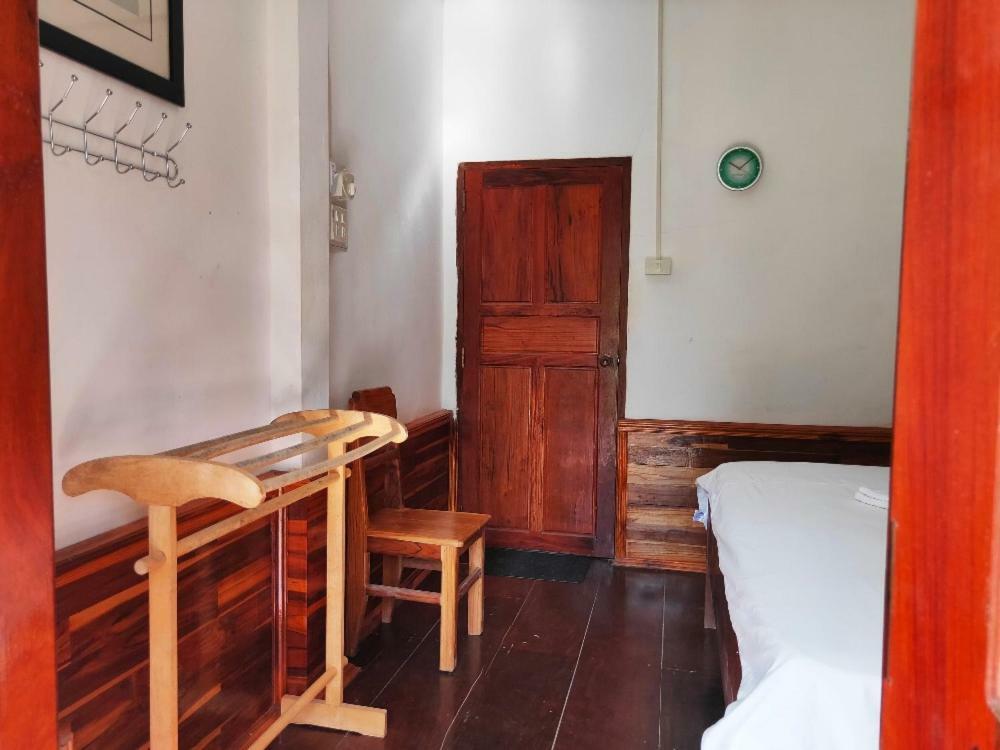 Sunset Bungalows & Gh Muang Ngoi Εξωτερικό φωτογραφία