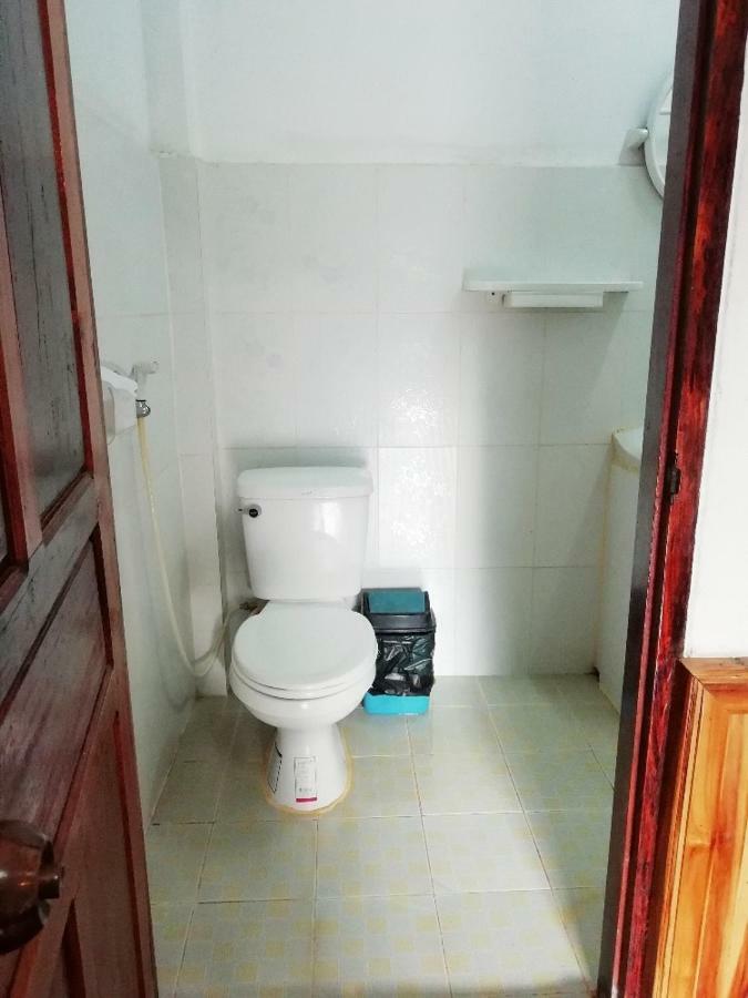 Sunset Bungalows & Gh Muang Ngoi Εξωτερικό φωτογραφία